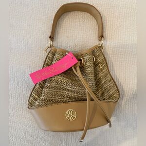 ** NWT ** Lilly Pulitzer Arly Straw Bucket Bag with Pearl Detail